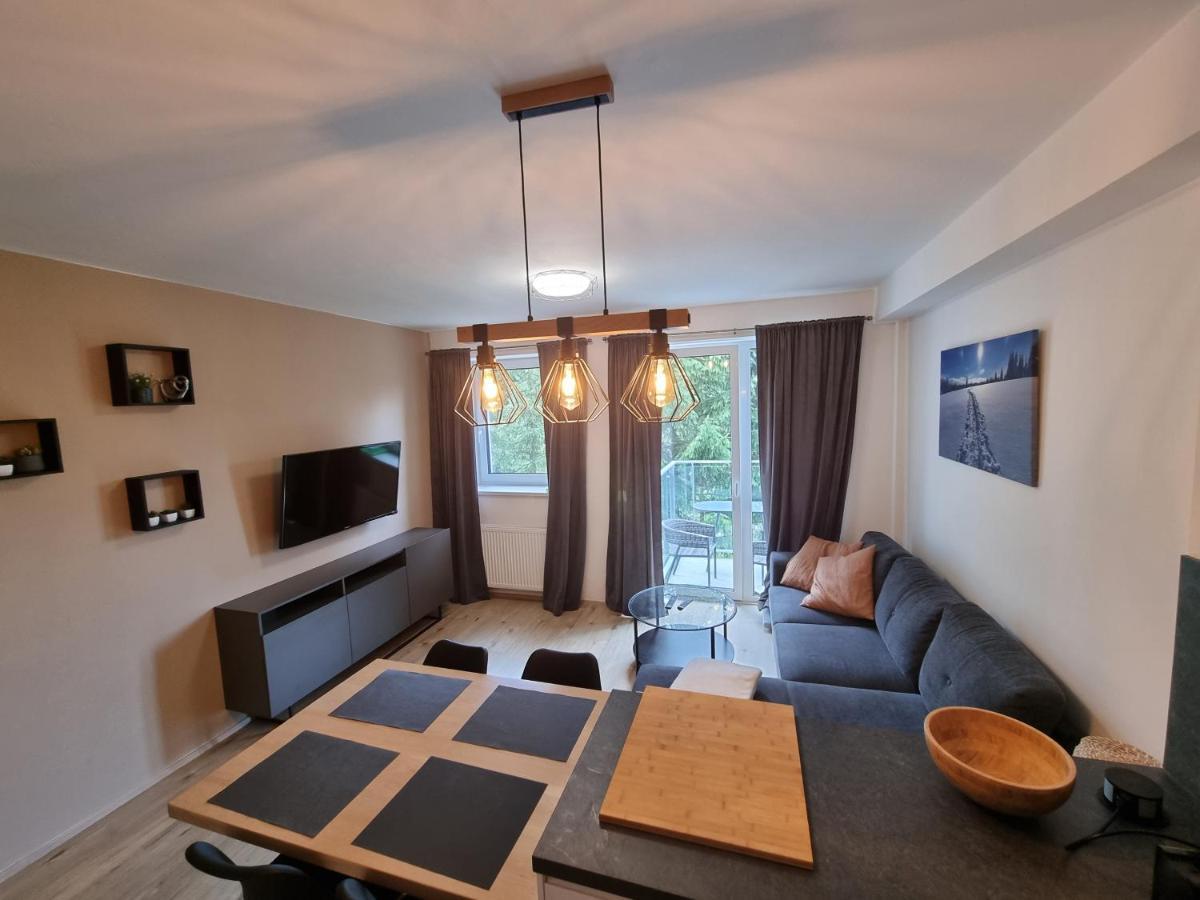 Apartman Nerudovka D 104, Finska Sauna, Garazove Stani Лоучна-под-Клиновцем Экстерьер фото